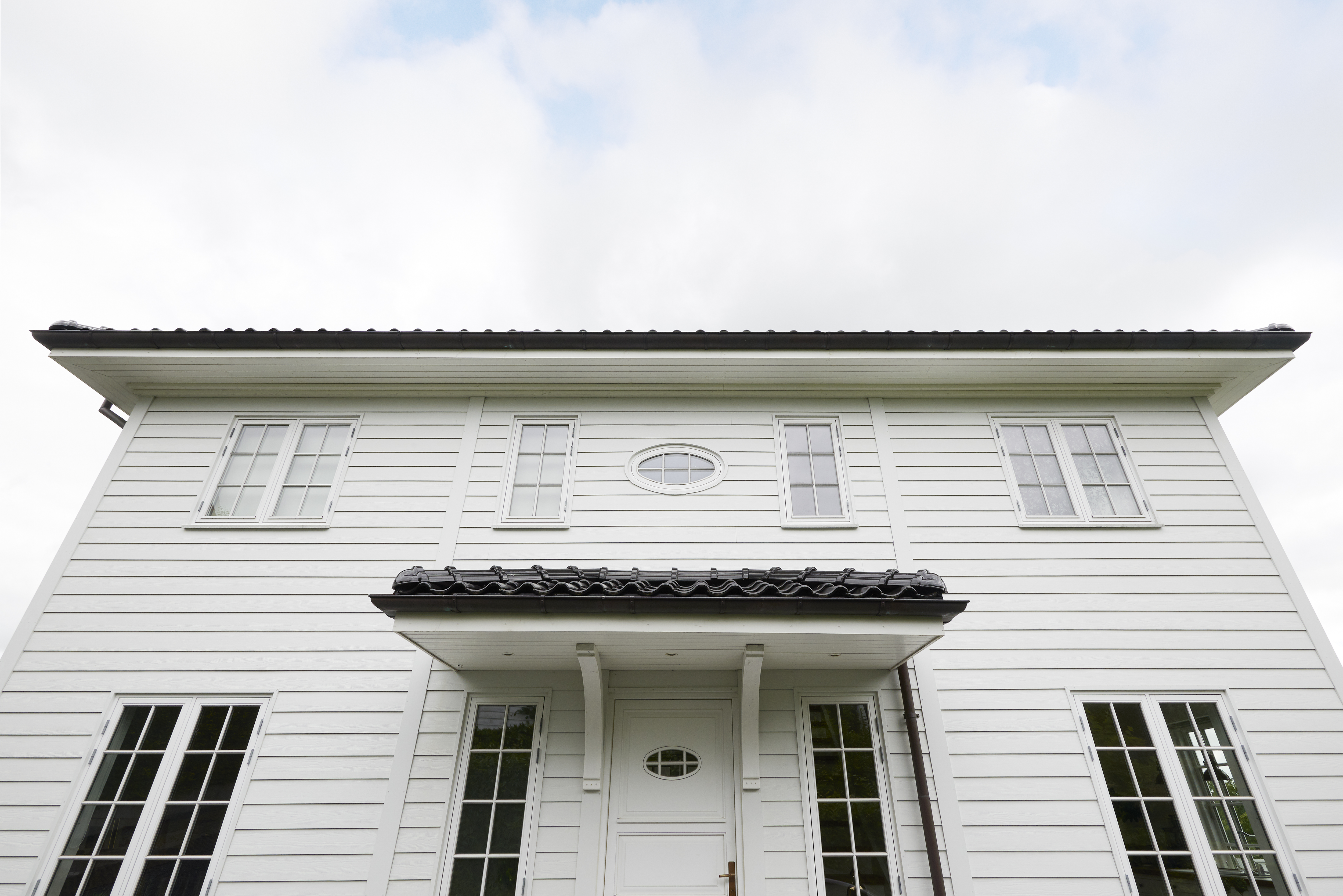 Bardage fibres-ciment HARDIE PLANK CEDAR - 180 x 3600MM ép. 8MM - Blanc Arctique