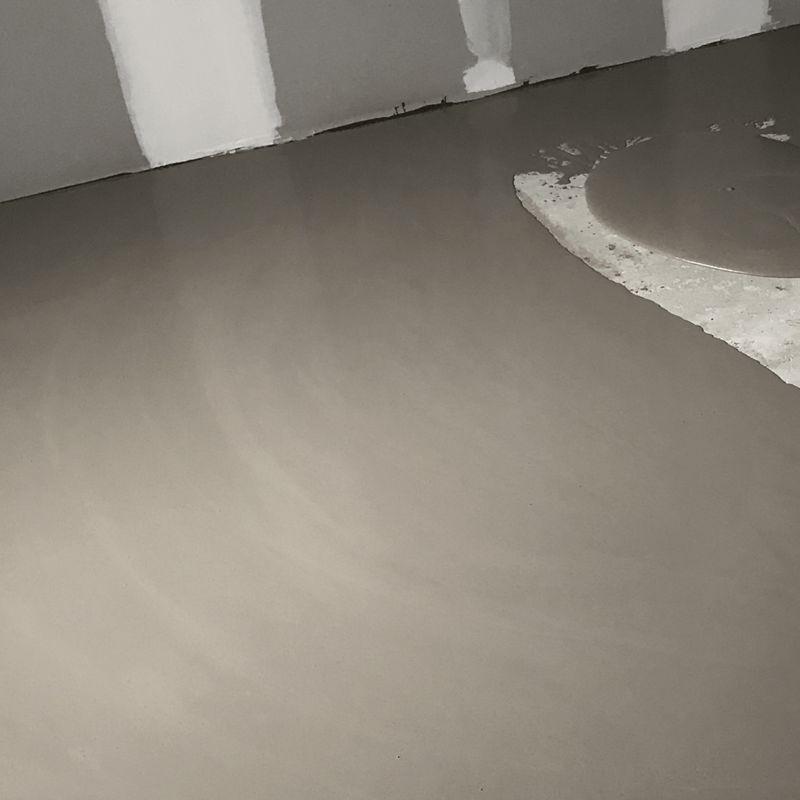 PLANIPREP 4 LVT SEAU 10 KG Ragréage extérieur et réparation localisée