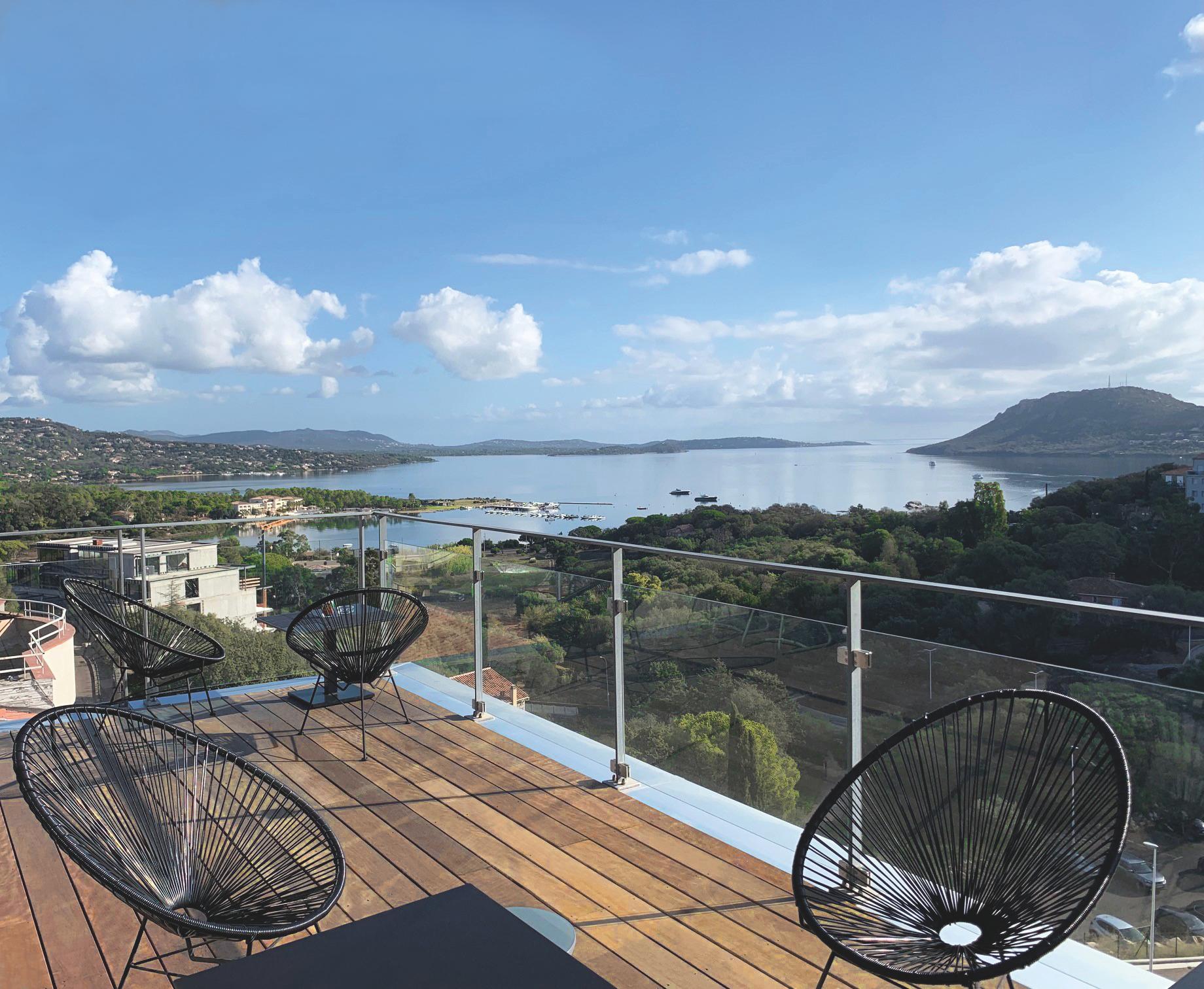 Lame de terrasse Bois Exotique MASSARANDUBA - 21x145mm L.3,40m