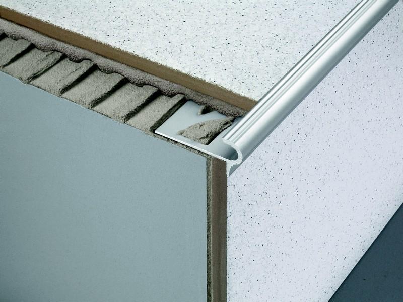 Profilé nez-de-marche florentin pour carrelage FLORENTOSTEP - Aluminium anodisé Argent - Longueur 250 cm - Ht 11 mm - FSTAE 110/250