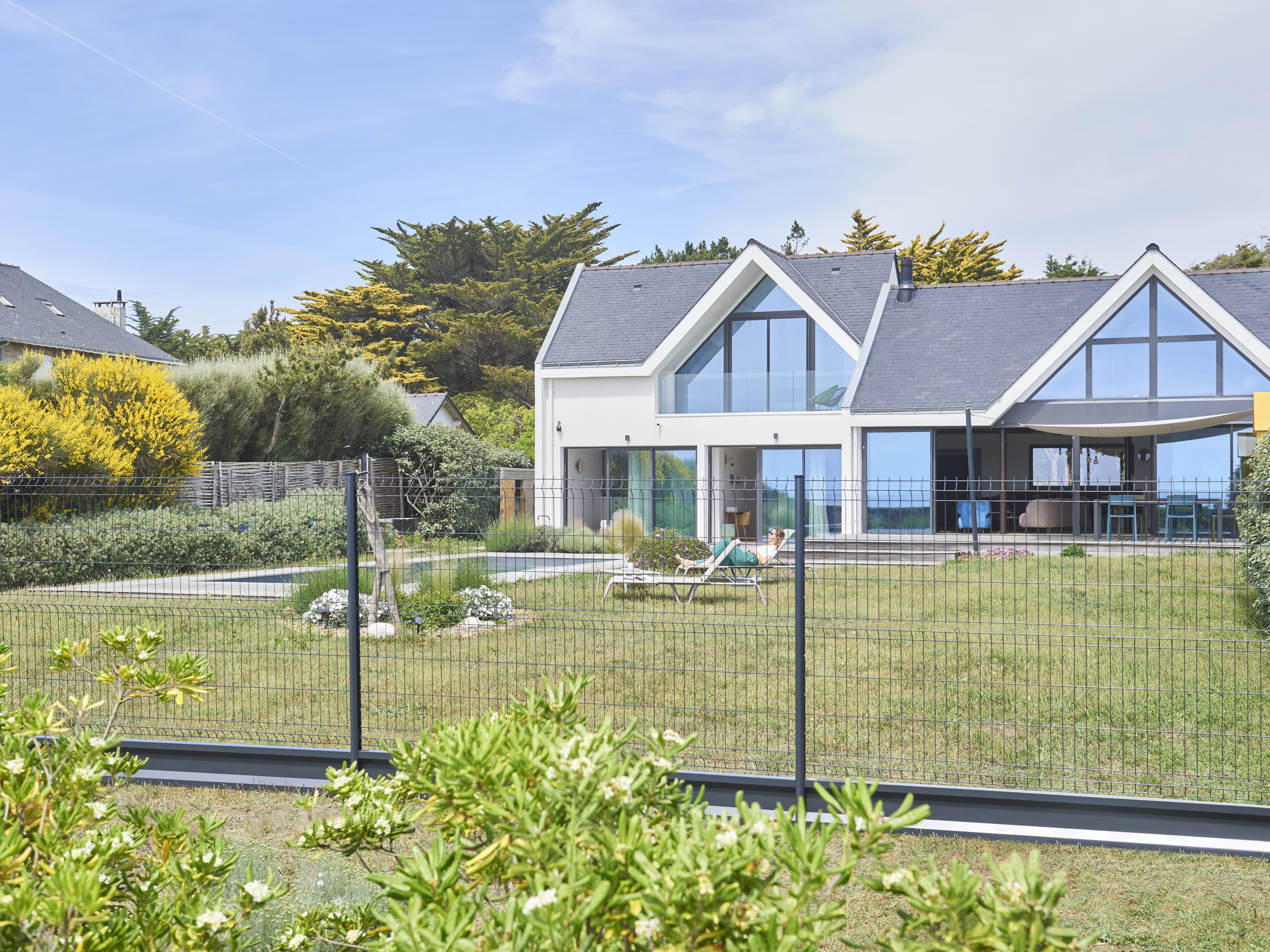 Plaque de soubassement SOUBAX 2515mm Gris 7016 pour Poteau Axor plus et Panneau Axyle CS 