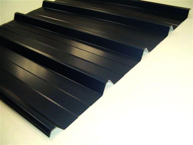 TOLE NERVUREE LAQUEE