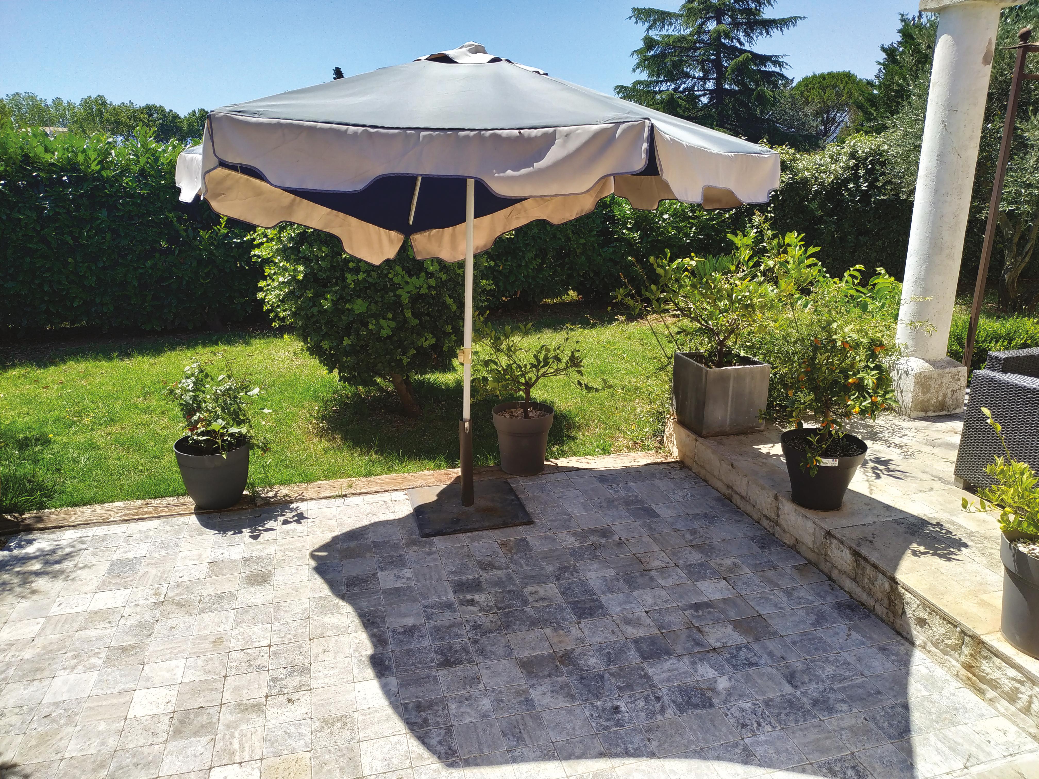 Pavé SILVER Tumbled 15,25 x 15,25 x 3 cm - Travertin Titanium 1er choix