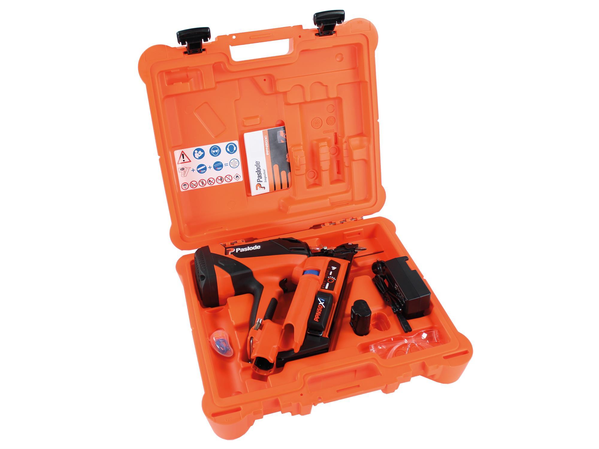 Cloueur autonome pour connecteurs métalliques, clous 34° en bande papier 35 à 50MM, et 60MM