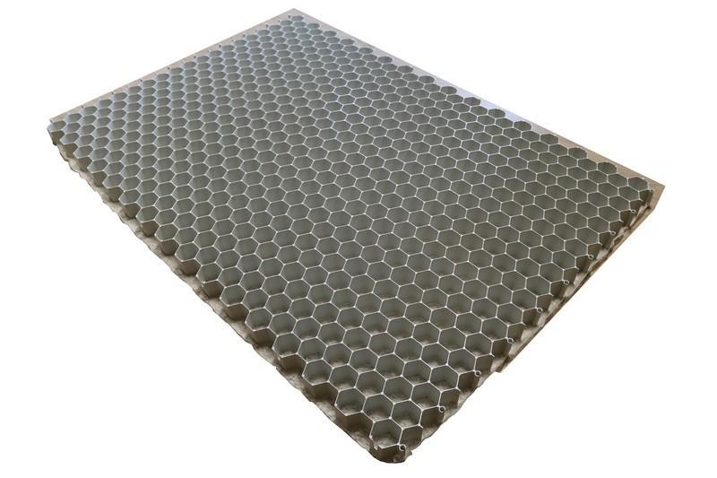 Plaque stabilisatrice ALVEPLAC pour graviers 1166x800x30 mm Gris - Avec géotextile