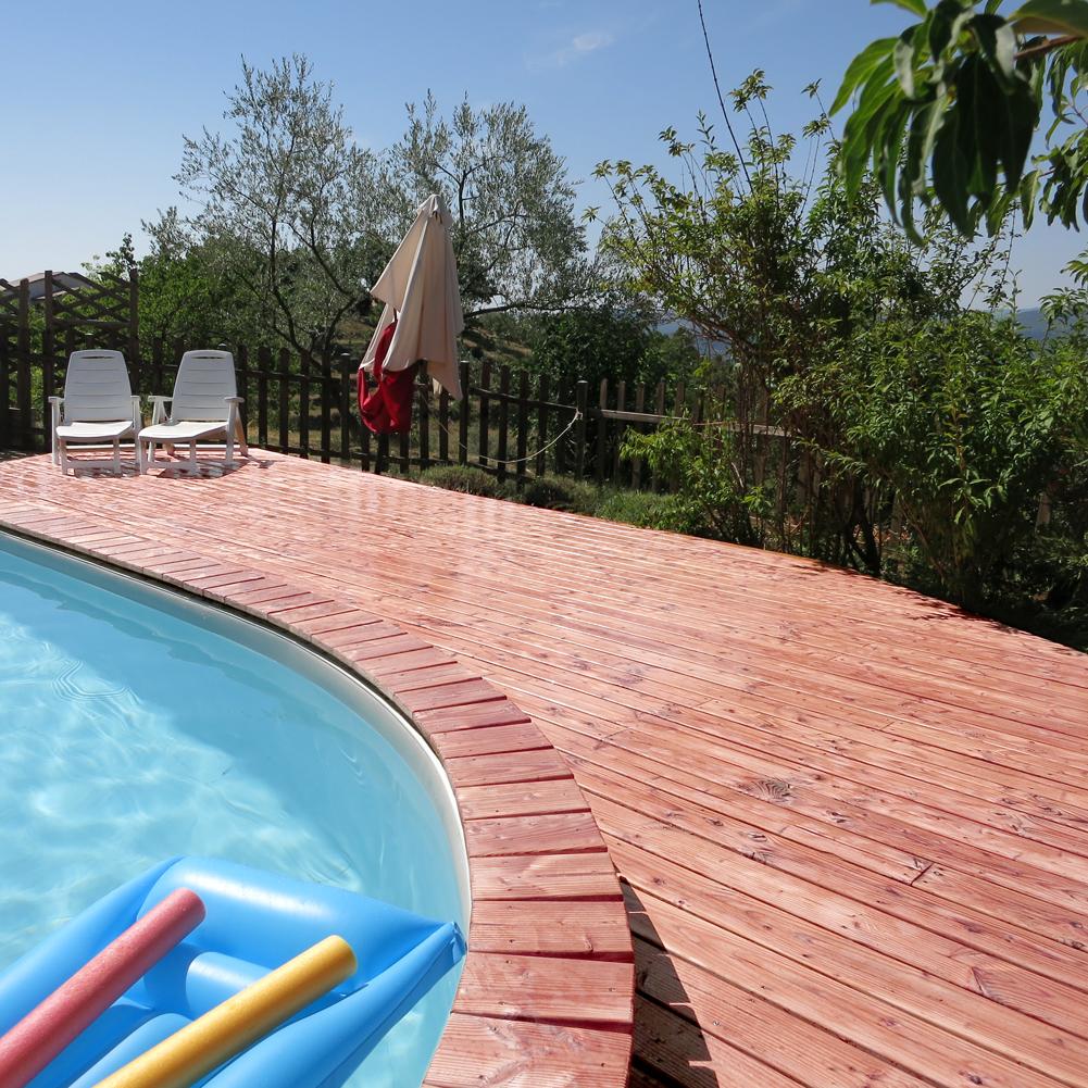 Lame de terrasse en DOUGLAS 97 % - Profil Neso - 26x145mm L.4m