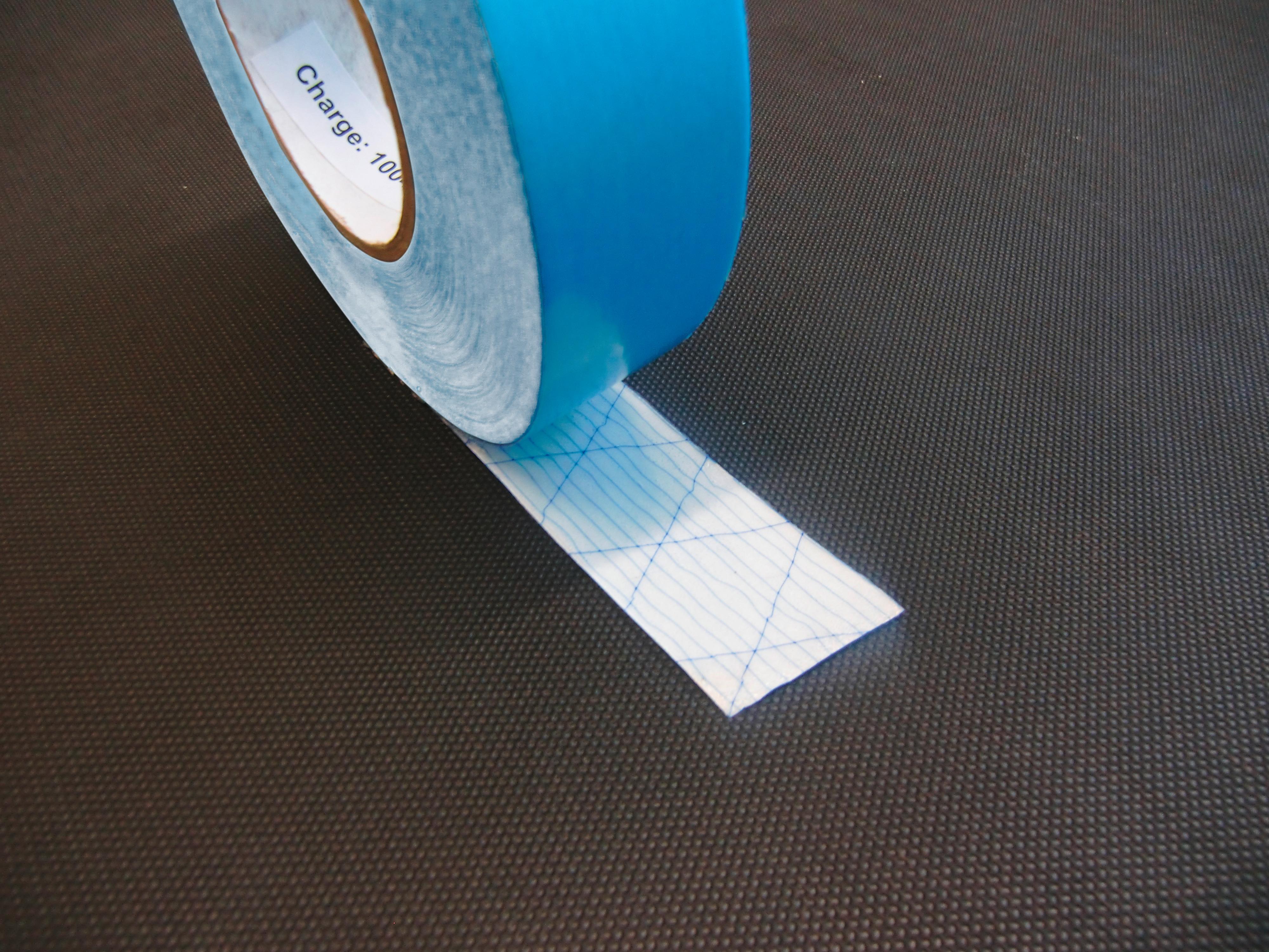 Ruban adhésif double˗face armé Delta Duo Tape 38 largeur 38mm rouleau de 50m