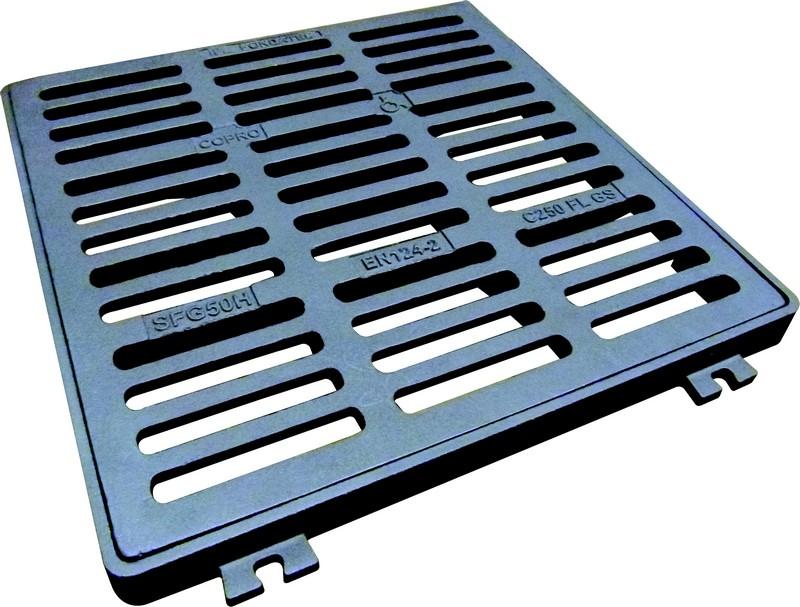 GRILLE A CADRE PLATE CARREE 70 C250