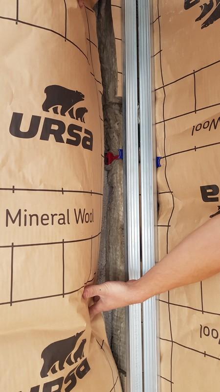 Panneau roule de laine de verre URSA HOMETEC 35 Ep 200 mm 3x1.2m R 5.7