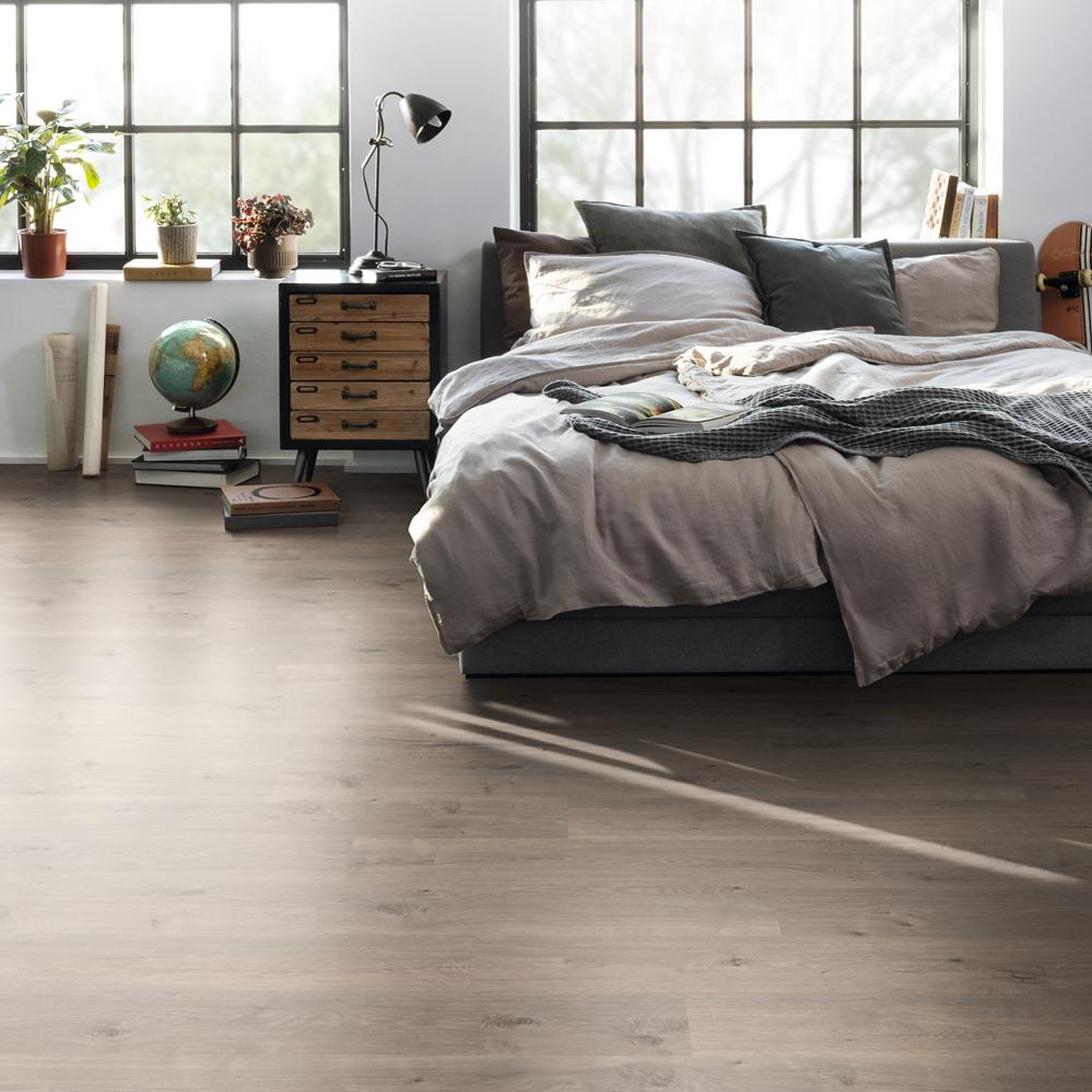 Sol stratifié classic - 8MM CLASSE 32 - 1292 x 193MM Bords Droits EPL138 Chêne de Mourom gris