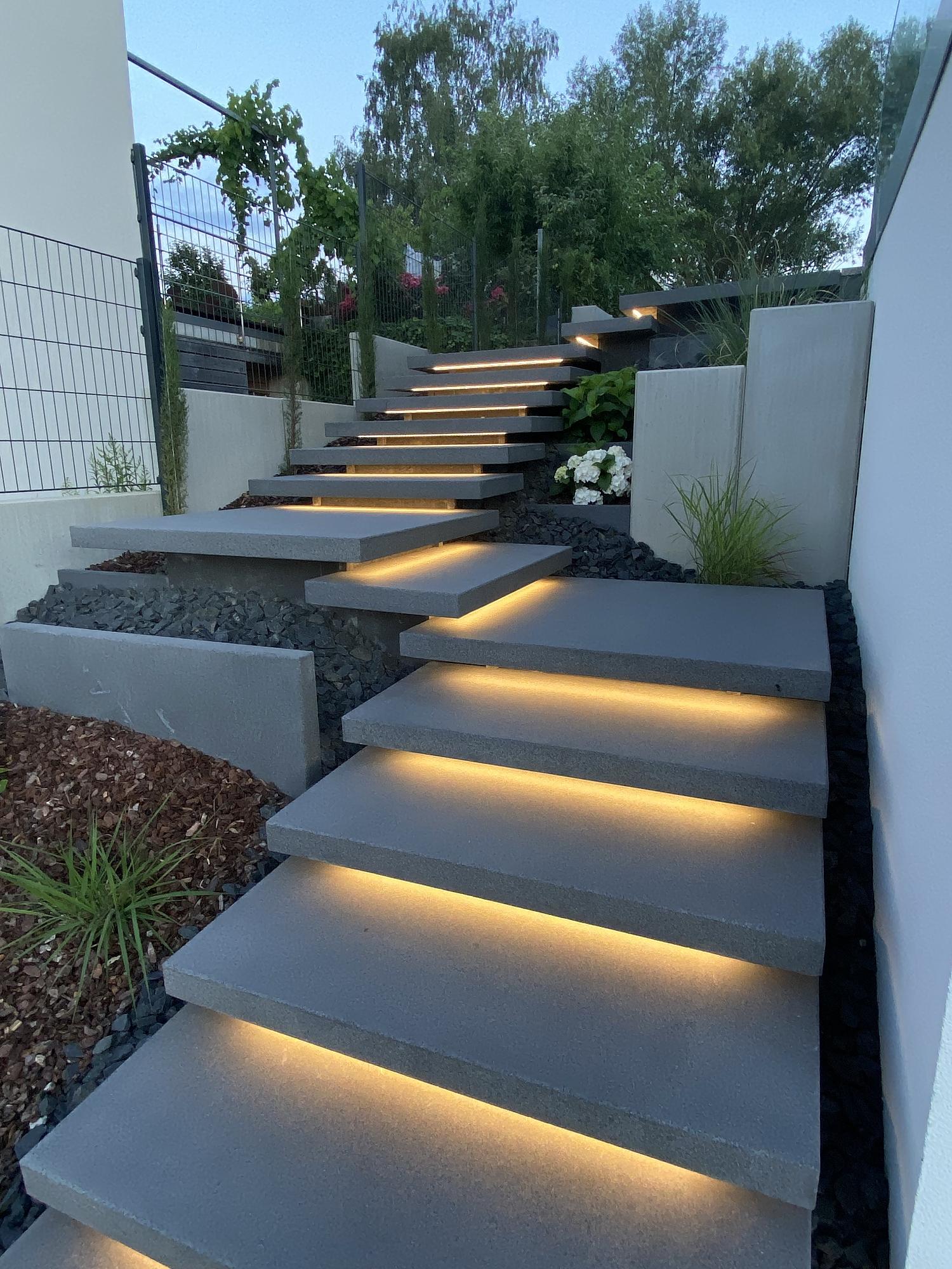 Dalle d'emmarchement TOCANO 125 x 125 Artwork 61