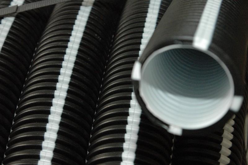 Gaine conduit fibre optique TPE QUATTRO 90 NBBC 50M EN