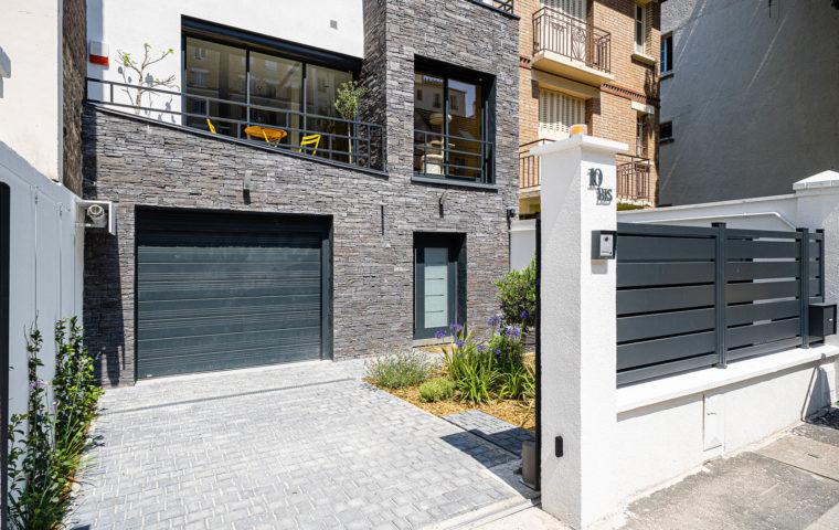 Chaine d'angle ROCKY MOUNTAIN L.31x l.10x Ht15/7,5cm ép.3cm 0,45ml - Coloris Anthracite