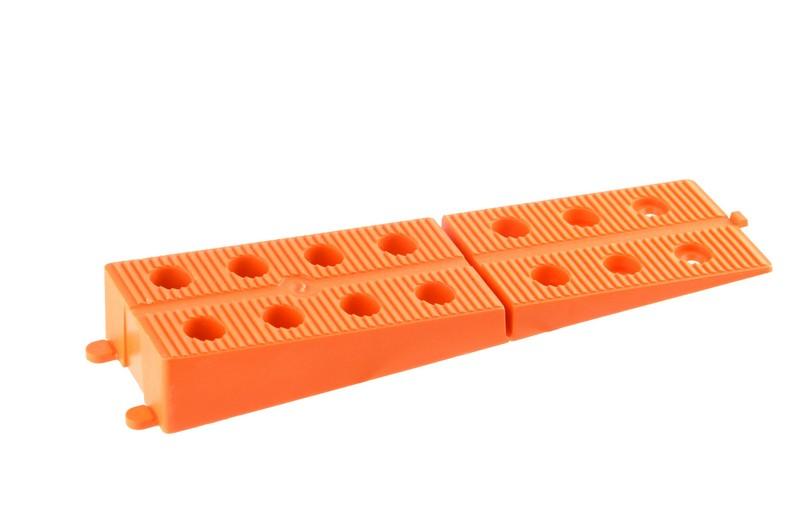 Assortiment de Cales CRANTEES - Seau de 50 unités X Hauteur 90 mm ET 30 unités X Hauteur 170 mm