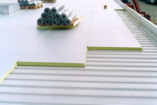 Panneau d'isolation thermique Powerdeck 100 mm 1 200 x 1 000 mm Bords feuillures R 4.15