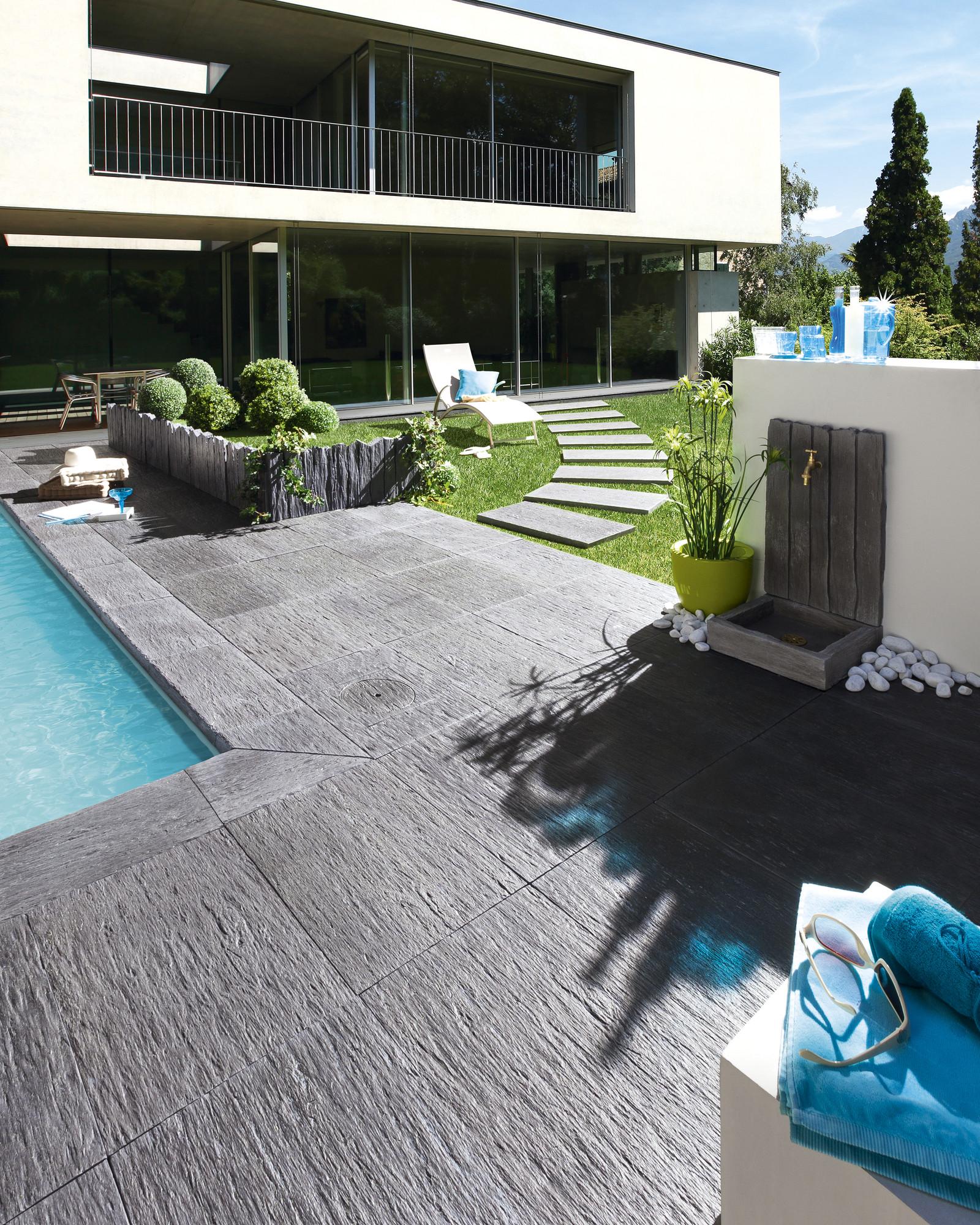 FONTAINE ARDOISIERE GRIS 76,5 X 42 X 38CM