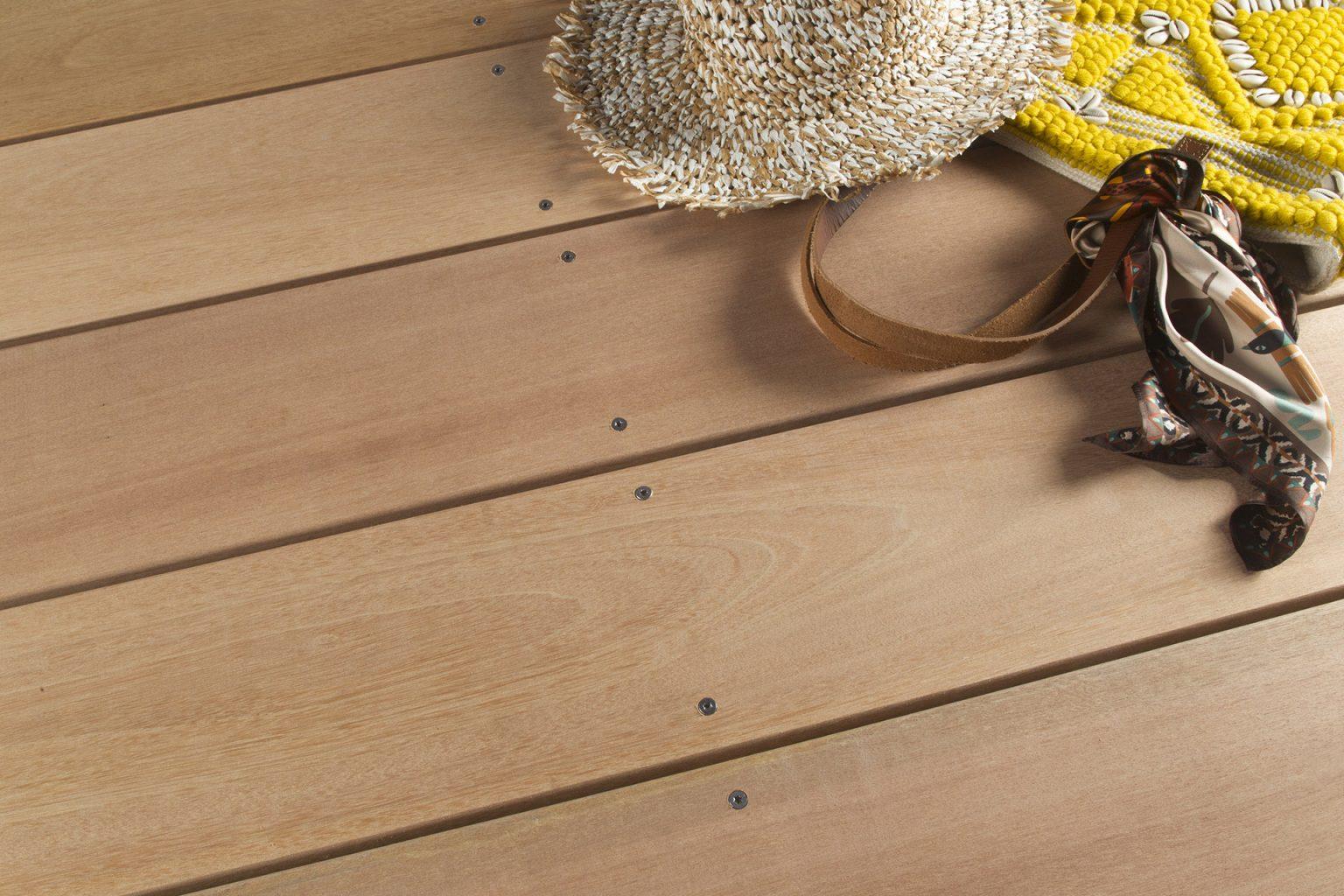 Lame de terrasse Bois Exotique KAPUR - 21x145mm L.4,88m