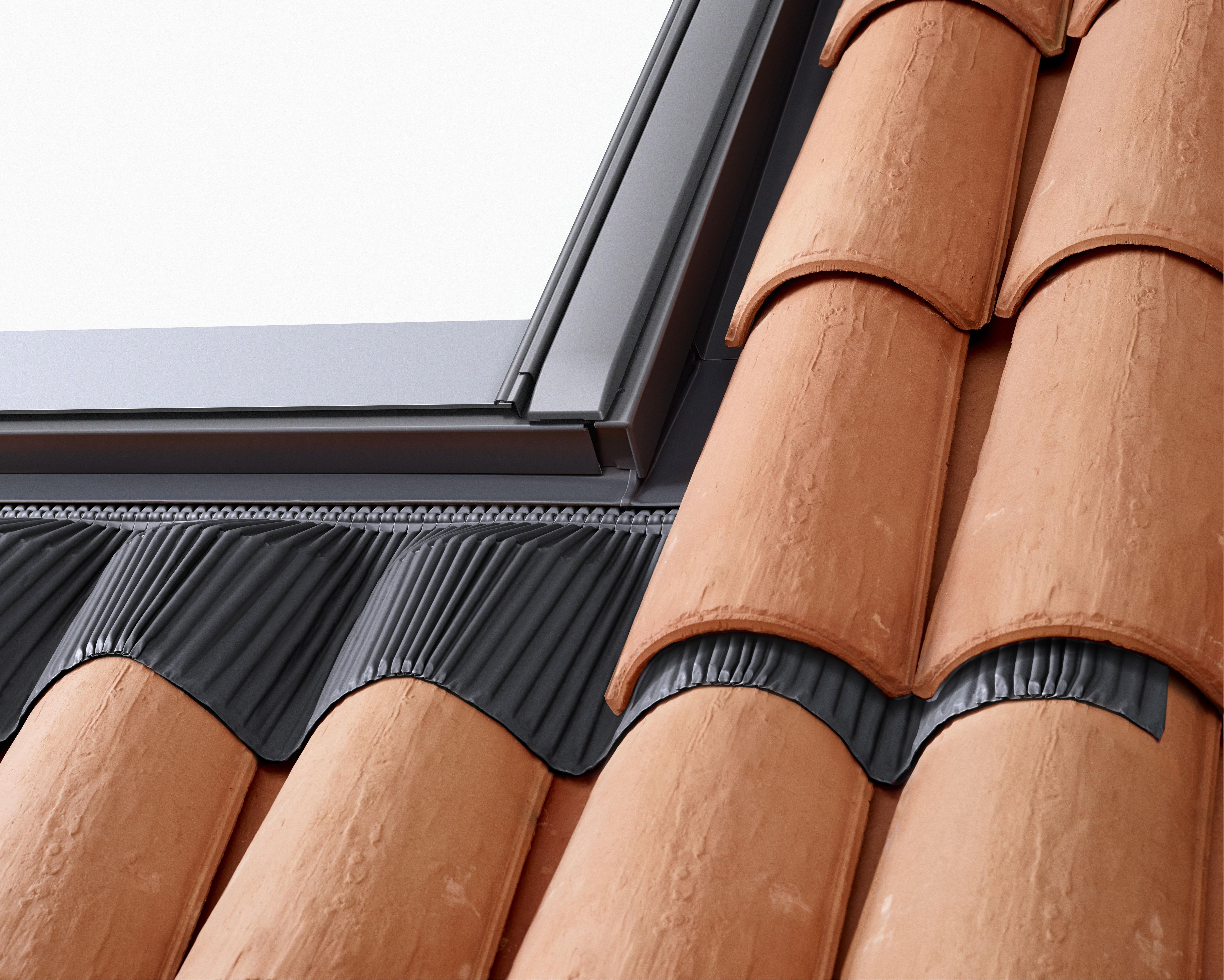 Raccord velux de toit EDG CK04 1000 GBL