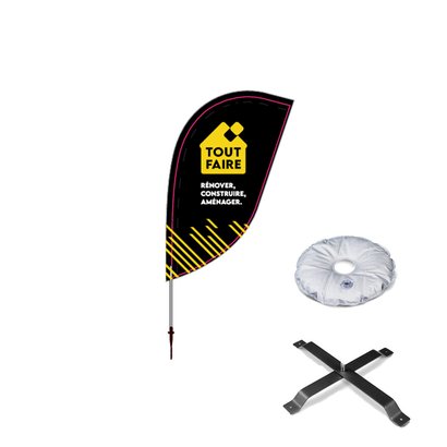 DRAPEAU FLAMME AVEC CHARGE PLASTIQUE 138 x 215 NOIR