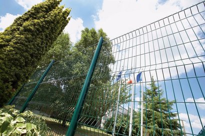 POTEAU AXIS VERT 6005 2M90 DESIGN