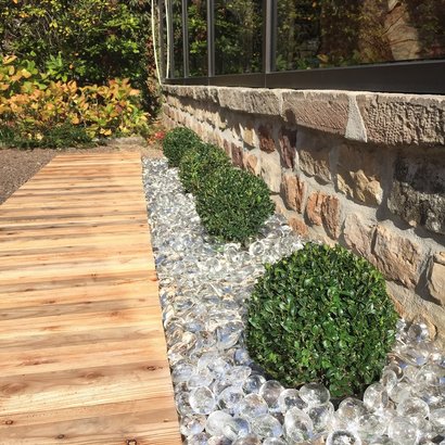 GALET VERRE TRANSPARENT PEARL 4.5 CM SEAU 10 KG