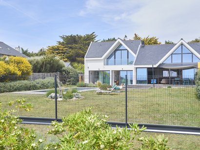 Plaque de soubassement SOUBAX 2515mm Gris 7016 pour Poteau Axor plus et Panneau Axyle CS 