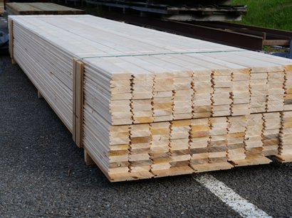 Lame à volet SAPIN 4 chanfreins - 27x90mm L.2,40m - Botte de 4 lames