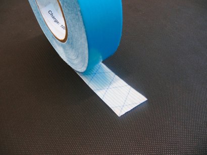 Ruban adhésif double˗face armé Delta Duo Tape 38 largeur 38mm rouleau de 50m