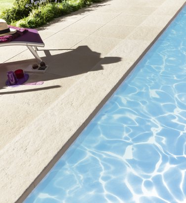 KIT MARGELLES PISCINE BETON MOULE 5 X 10M DARIA PIERRE 60+4UN+MORTIER COLLE+JOINT