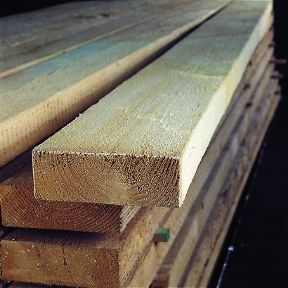 MADRIER 100 MM X 300 MM X 9 ML TRAITE CLASSE 2