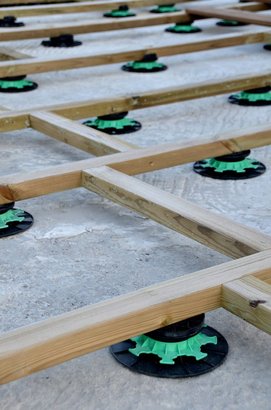 Plot réglable HL pour terrasse bois hauteur 140/230MM - Gamme Essentiel