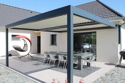 PERGOLA PANAMA AUTOPORTANTE 6 X 3 M GRIS - LAMES BLANCHES