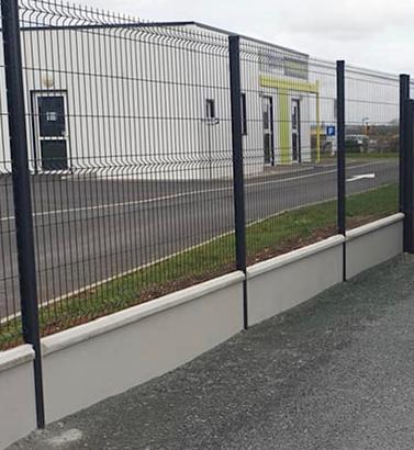 Grillage Panneau rigide HYBRID 2,50 m x Ht 1,72 m Gris 7016  - Maille 200 x 50 mm - Fil 4/5 mm