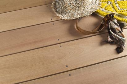 Lame de terrasse Bois Exotique KAPUR - 21x145mm L.4,27m