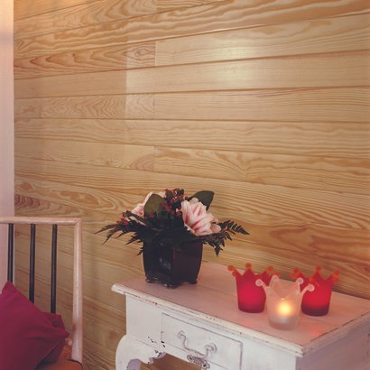 Lambris Verni Naturel sans nœuds - Profil Grain d'Orge décalé - 2m x 9cm ép.10mm